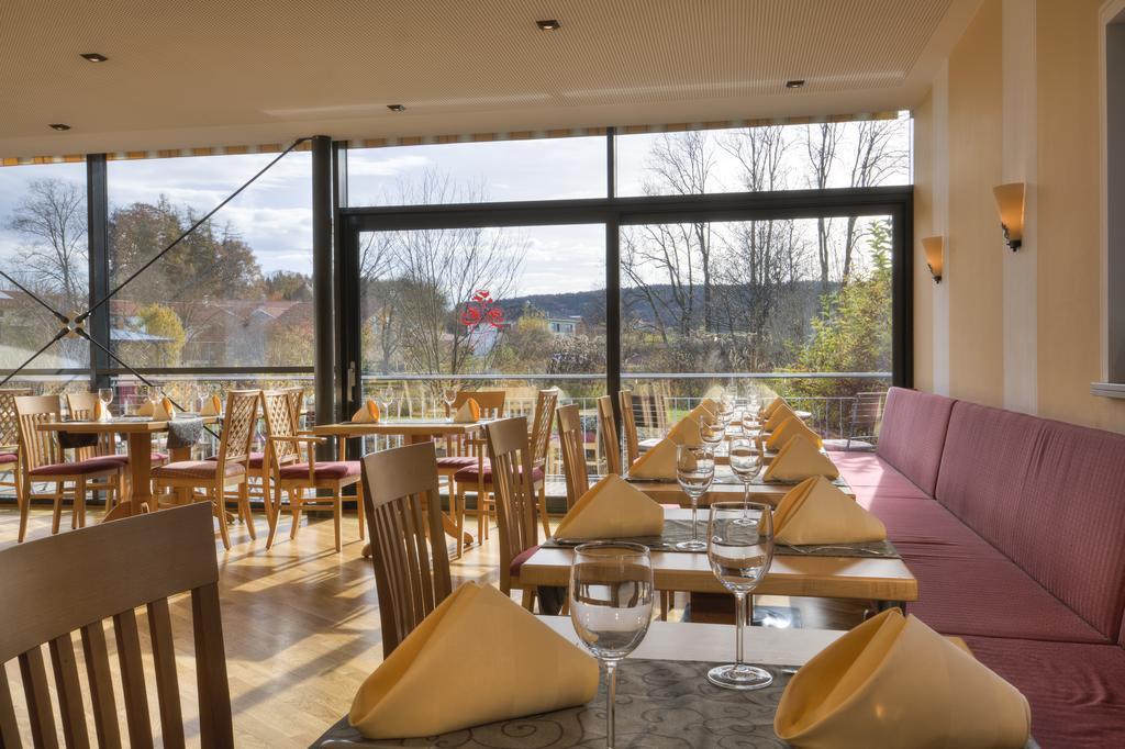 Stroebinger Hof - Therme Wellness Bad Endorf