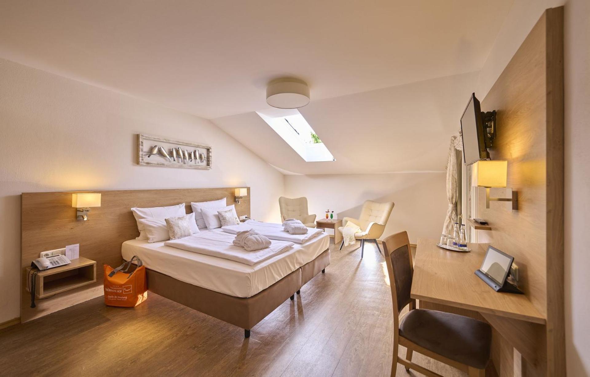 Stroebinger Hof - Therme Wellness Bad Endorf